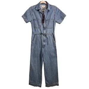 NWT Levi’s wide leg denim jumpsuit. XS